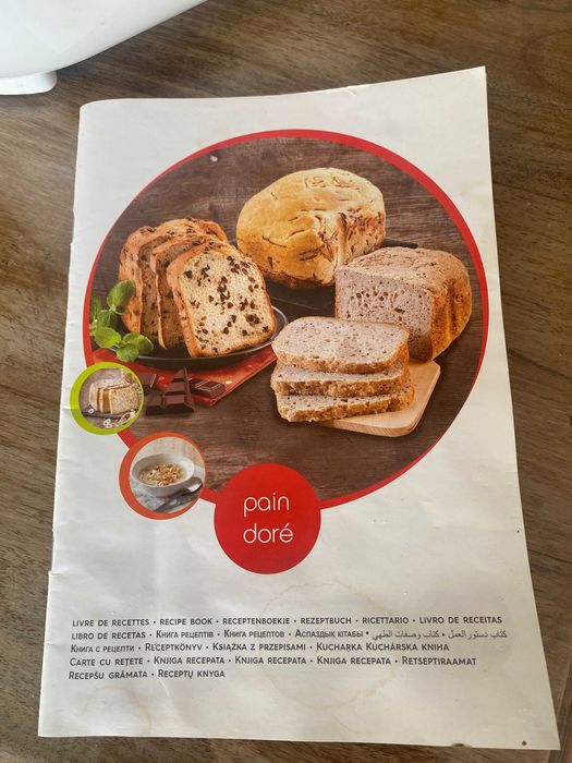 Moulinex Pan Dore Maquina de fazer pão 1kg