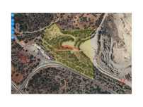 Terreno 3,2 ha para colocação de parques fotovoltaicos.