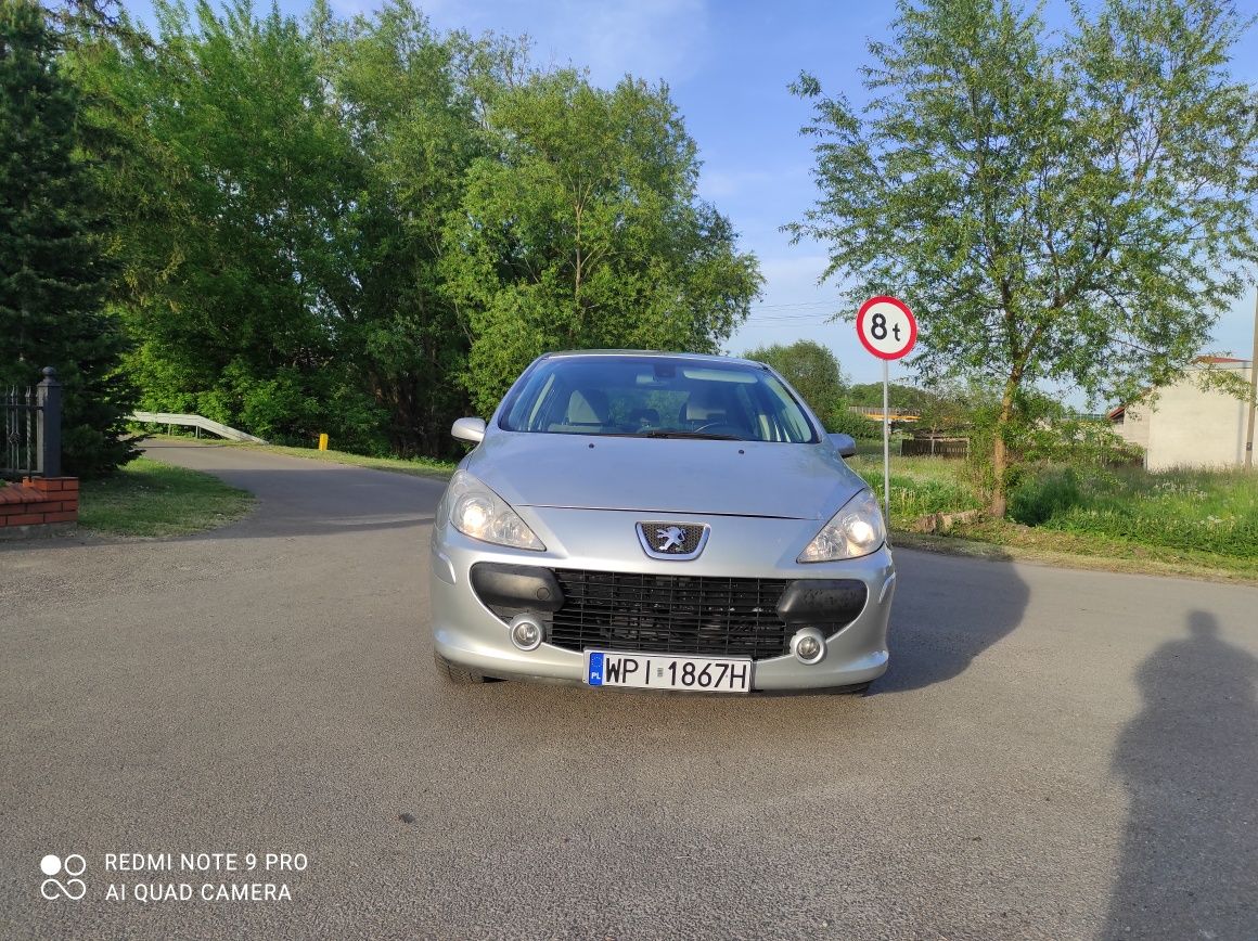 Peugeot 307 1.6 benzyna 16v 109km klimatronik tempomat