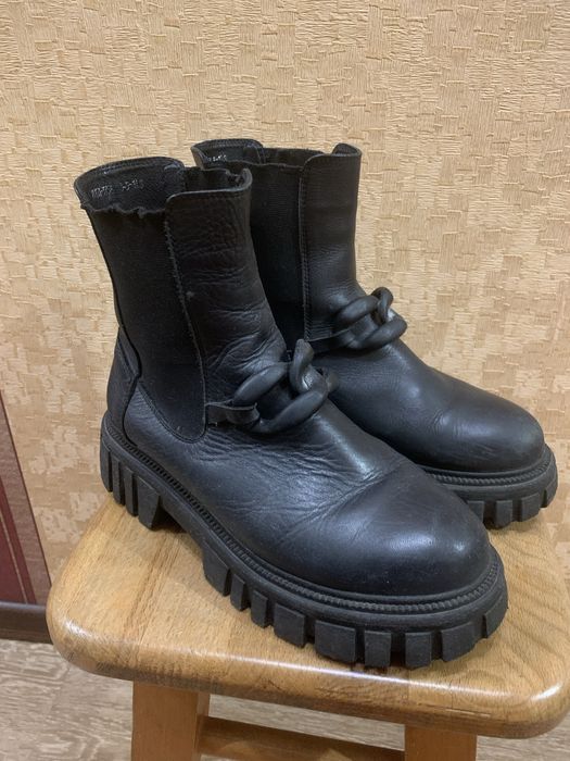 Зимові черевики