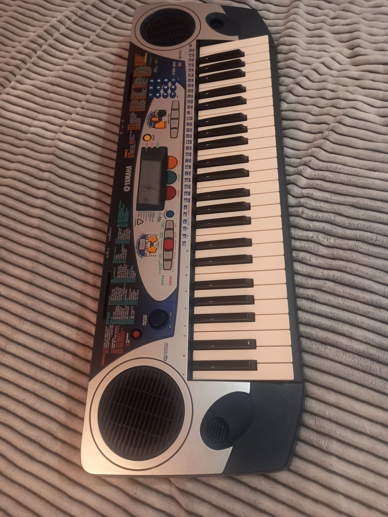 Синтезатор "Yamaha "