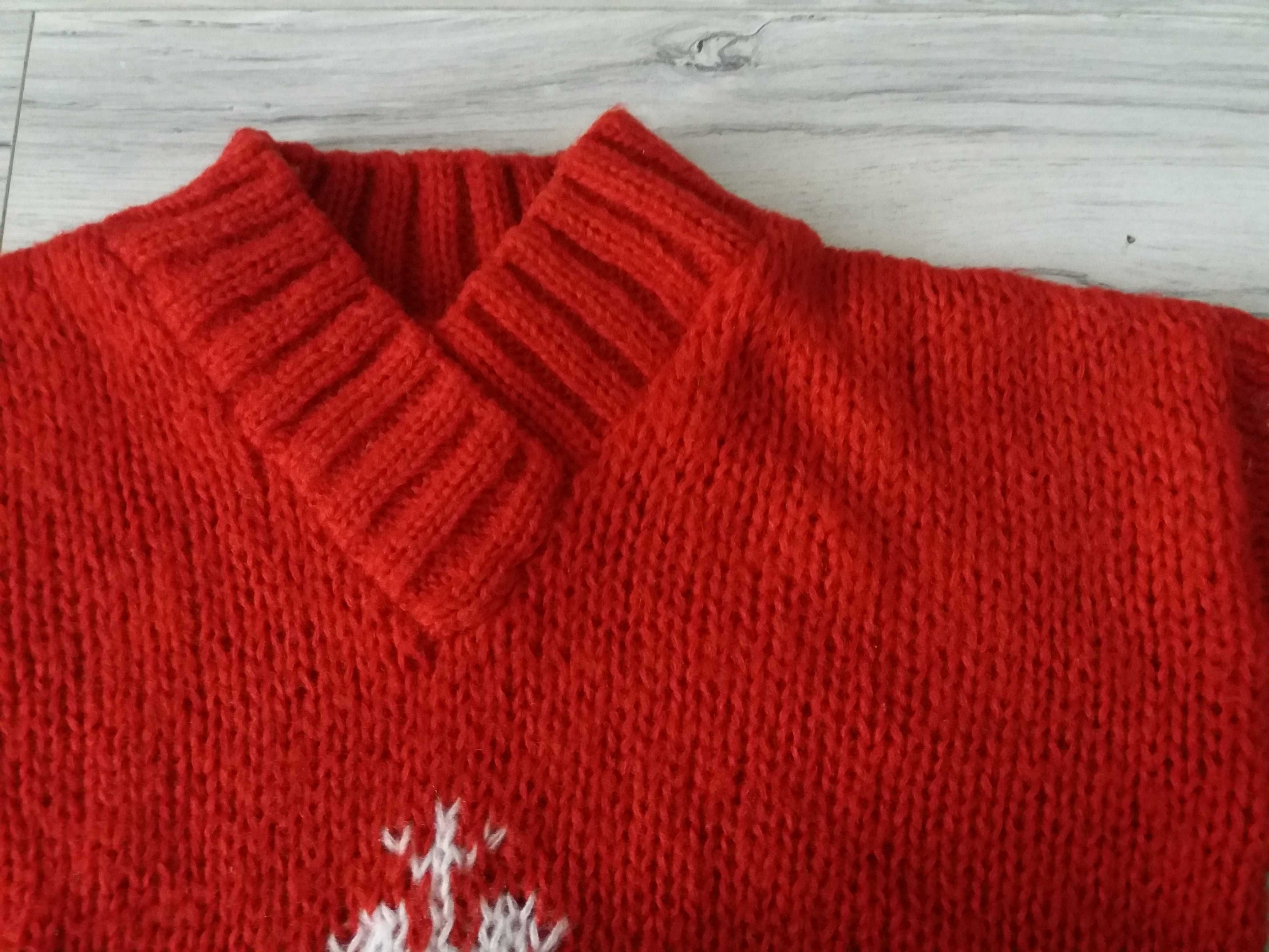 Świąteczny sweter z reniferem vintage