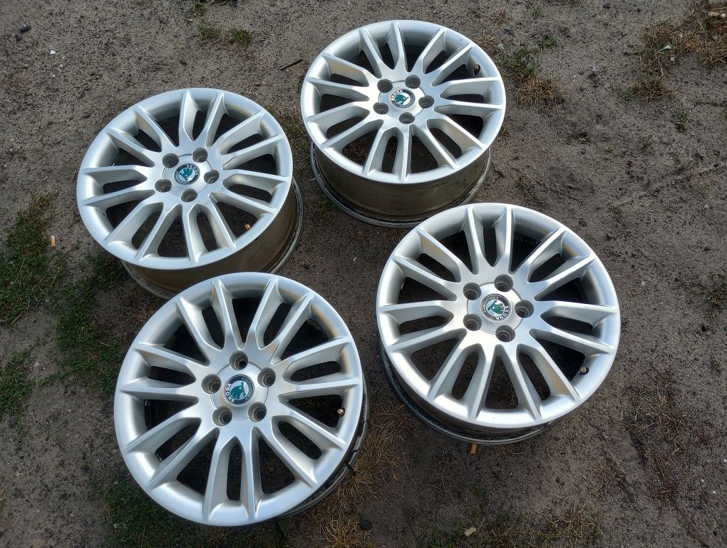 17" 5x112 SKODA Oryginalne Alufelgi Octavia Superb Yeti Felgi Audi