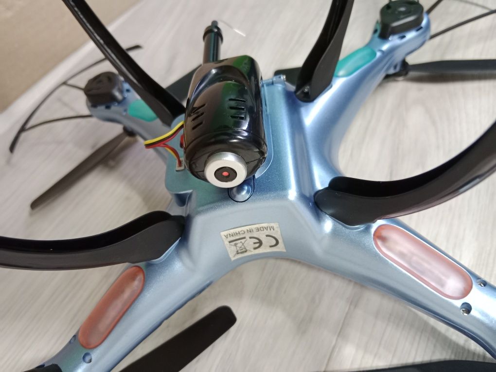 Dron Syma FPV Real-Time X5HW-1