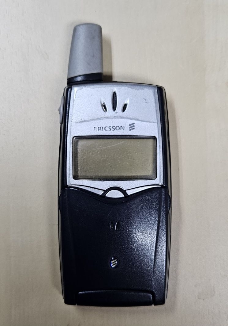 Ericsson T39m stary telefon jak T28s