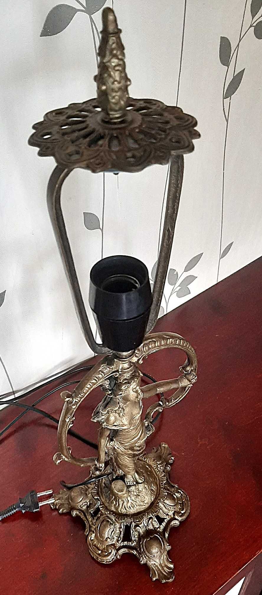 Mosiężna lampa stojąca ,zdobiona