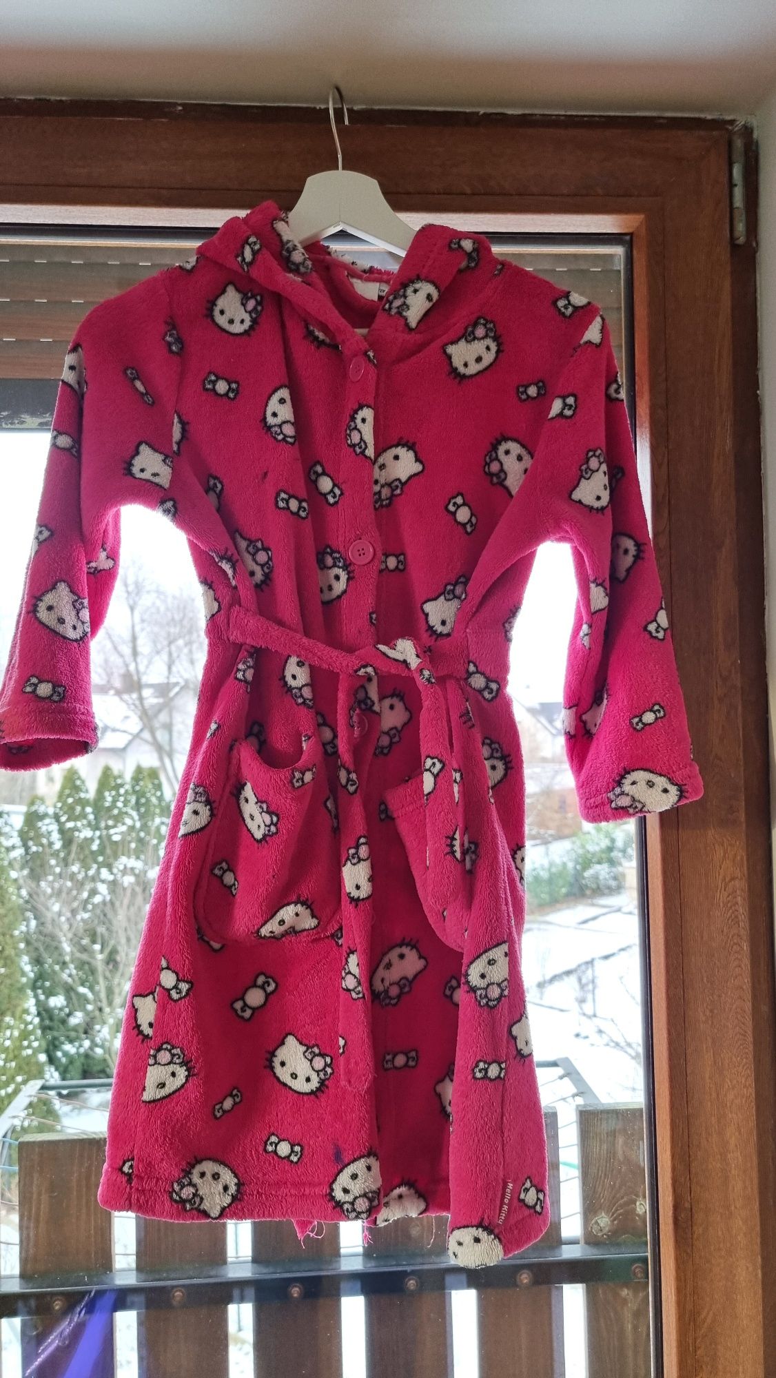 Szlafrok Hello Kitty rozmiar 122-128