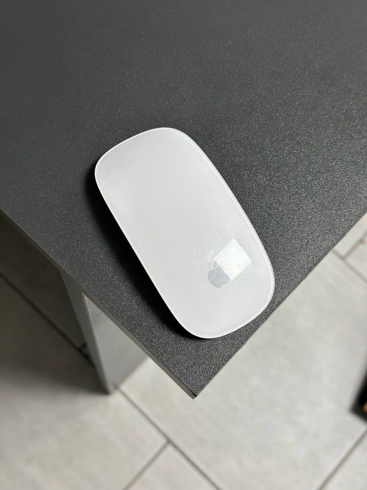 Мишка apple magic mouse епл повністю робоча в хорошому стані