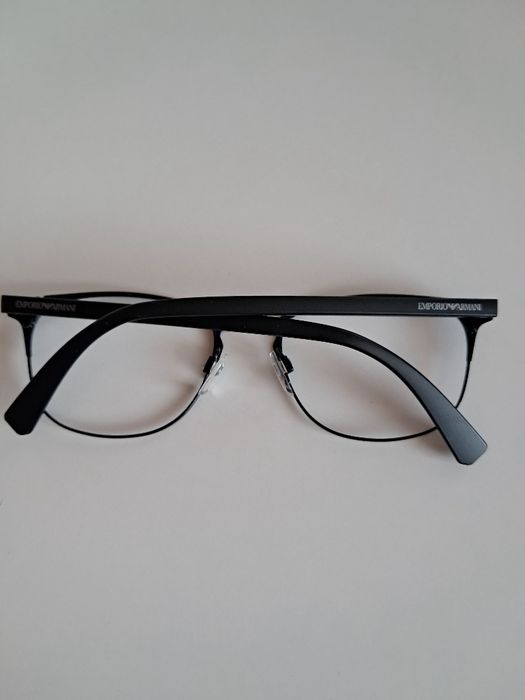 Oprawki męskie korekcyjne marki Emporio Armani