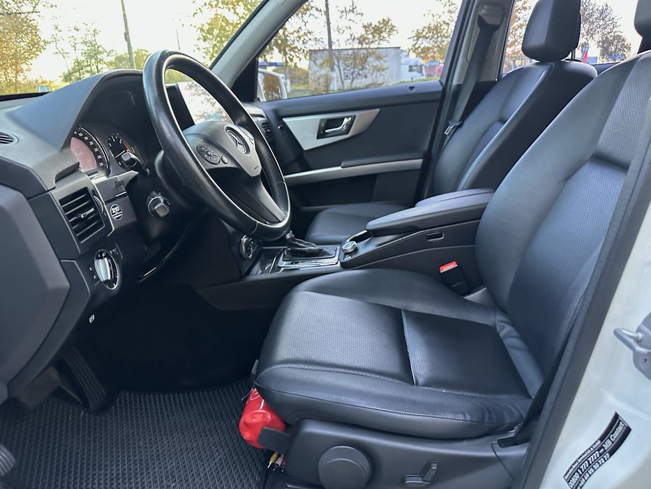 Mersedes Benz GLK В ІДЕАЛЬНІЙШОМУ СТАНІ! В Оригінальній Фарбі