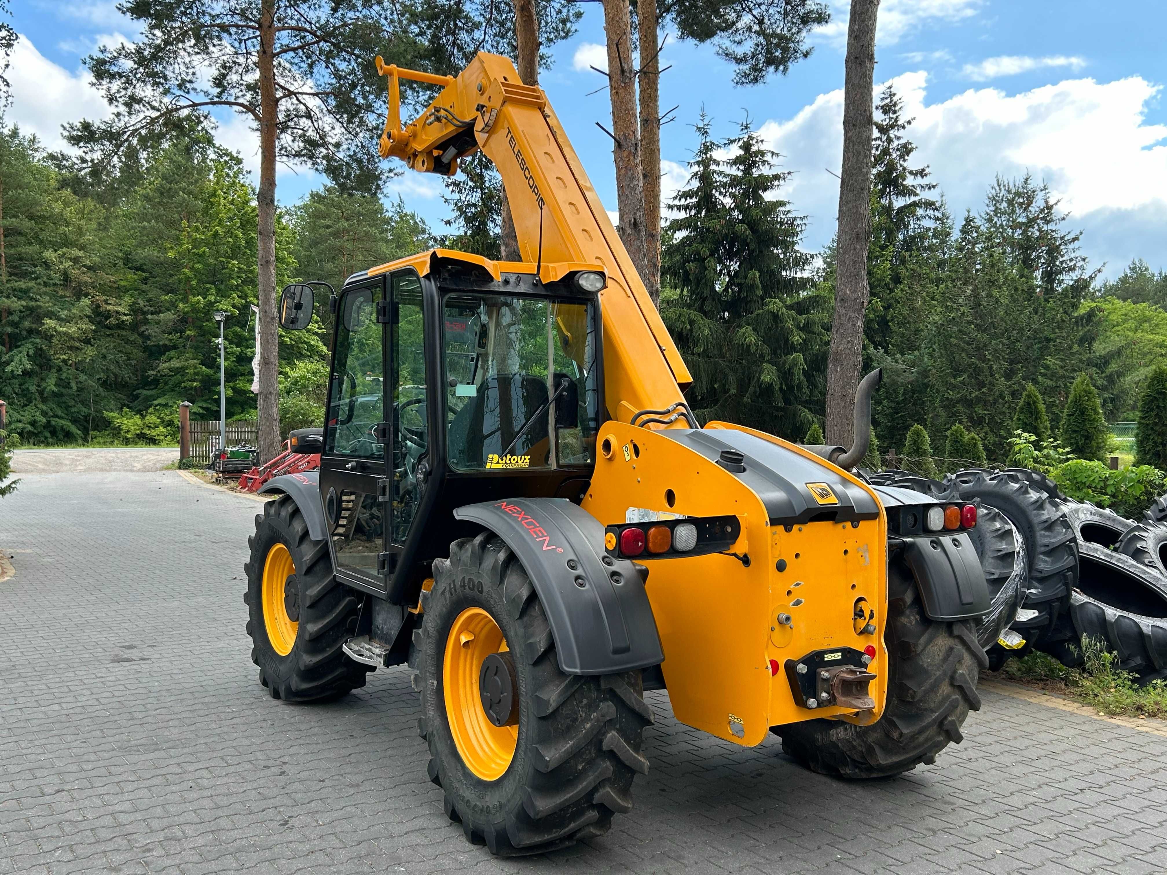 JCB 526-56 Agrii 531-70 Manitou 634 MLT Merlo P32.6