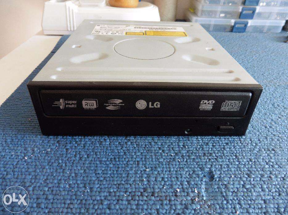 Gravador DVD IDE LG GSA-H42L suporta todos os formatos e Lightscribe