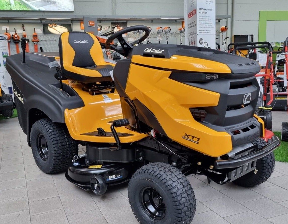 Cub Cadet XT1 OR95 Traktor kosiarka odśnieżarka spalinowa TRAKTOREK