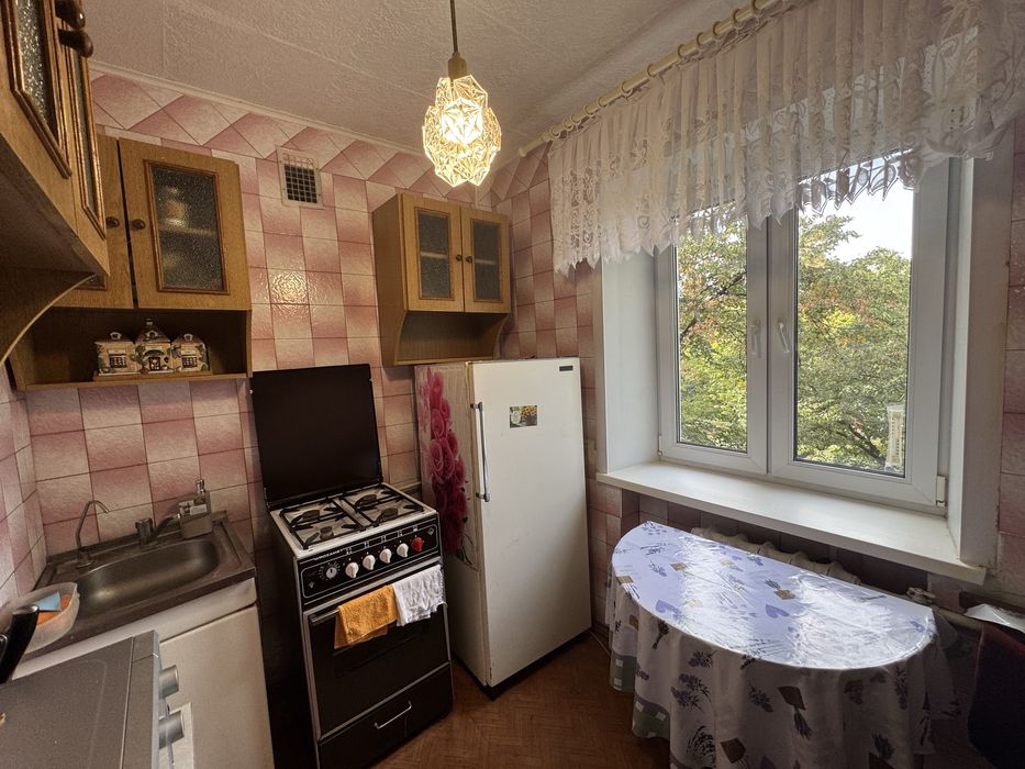 Продам 3 кімнатну квартиру
