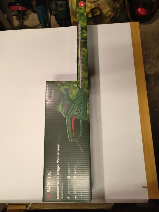 Elektryczne nożyce do żywopłotu PARKSIDE PEHS450 A1moc 450w