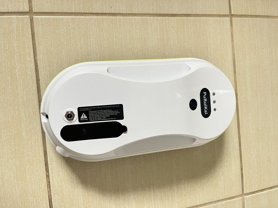Automatyczny robot do mycia okien luster kafelek Puruikai nowy