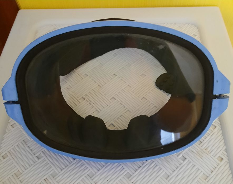 Маска для дайвінга