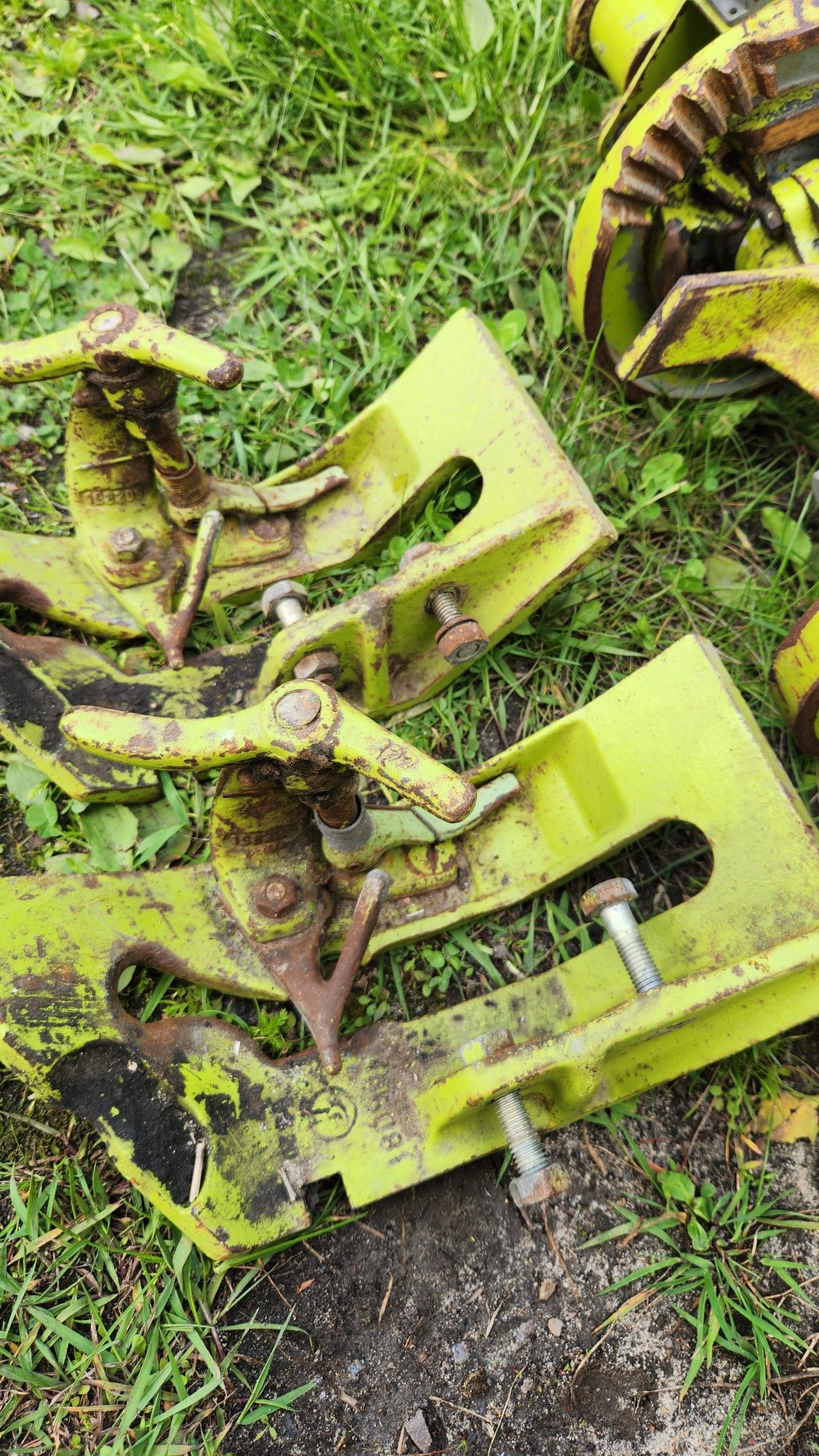 В'язальні апарати Claas markant 50 51 constant  редуктор кардан голки