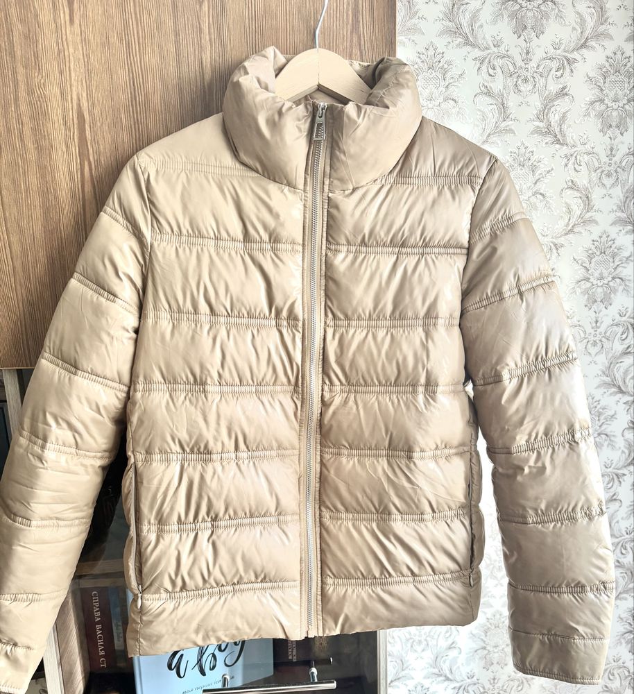 Продам жіночу куртку, демісезон