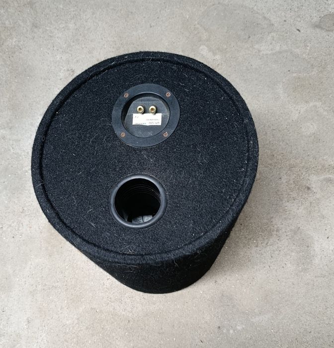 Coluna som auto subwoofer