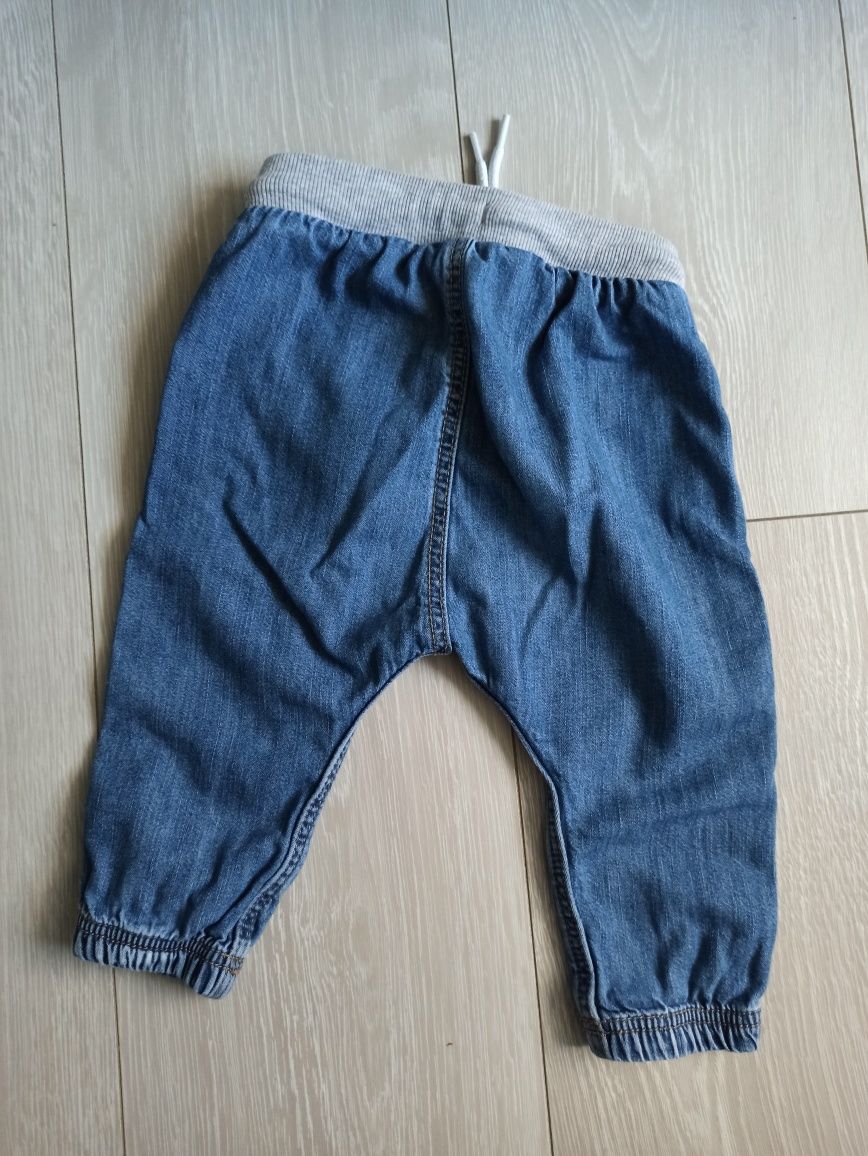 Spodnie jeansy dla chłopca H&M r. 74