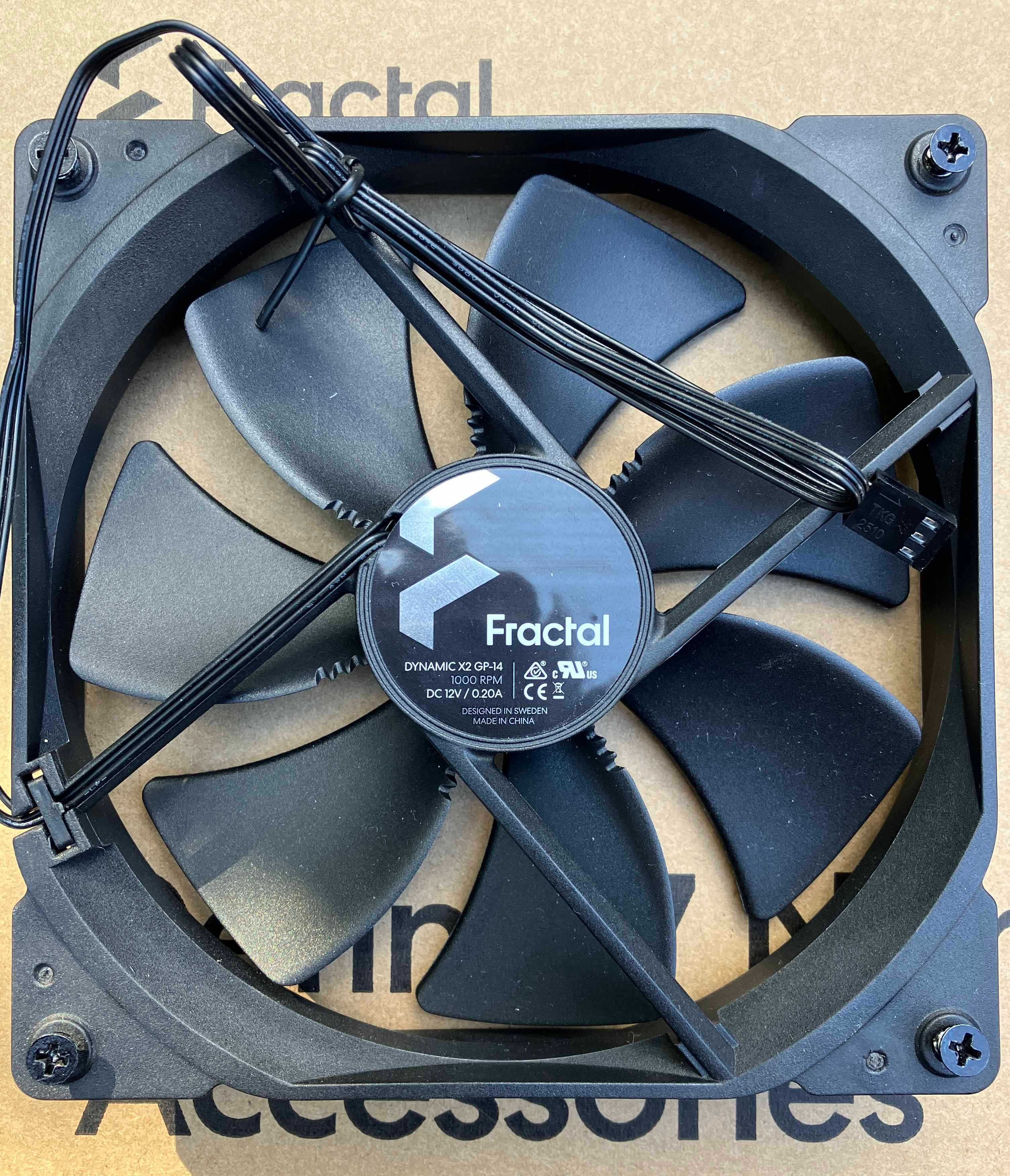Корпусный вентилятор Fractal Dynamic X2 GP-14 (140мм), 3-pin, (новый)