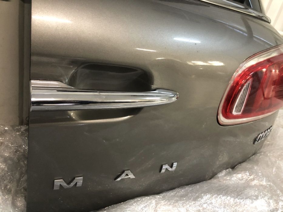 Дверь багажника правая Mini Cooper Clubman F54