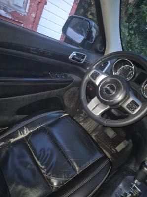 Sprzedam Jeep Grand Cherokee Laredo