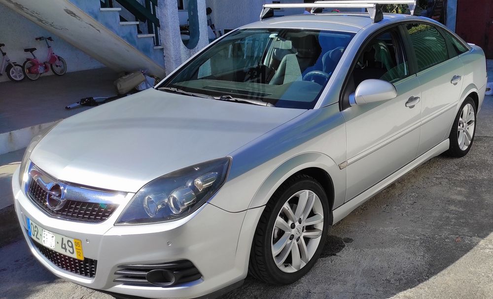 Opel Vectra C GTS 1.9 CDTI 150cv – 2005 – 260000 km
