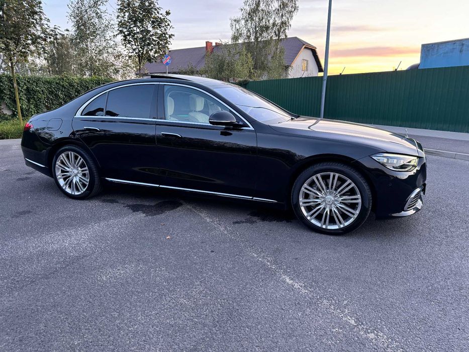 Auto do ślubu MERCEDES S Dodatkowo Ekskluzywny Bus Multivan T6 7 os.