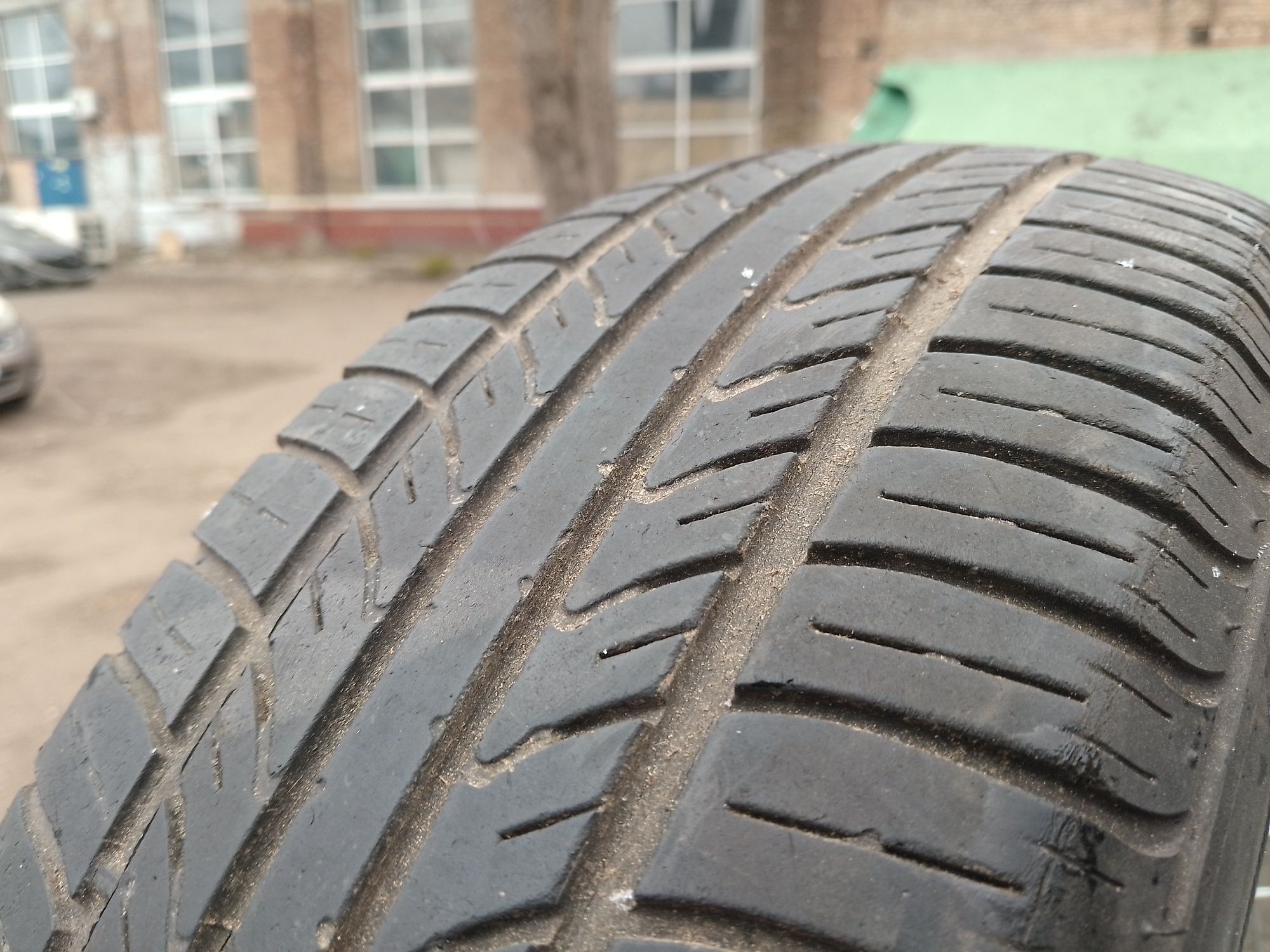 Пара літніх шин Kormoran RunPro 195/65 R15