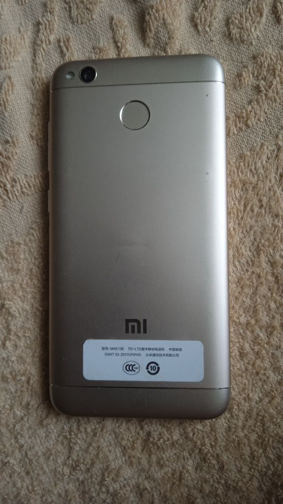 Xiaomi Redmi 4X , 2-16GB.