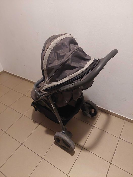 Wózek Joie spacerowy składany
