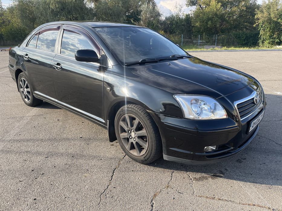 Продам Toyota Avensis