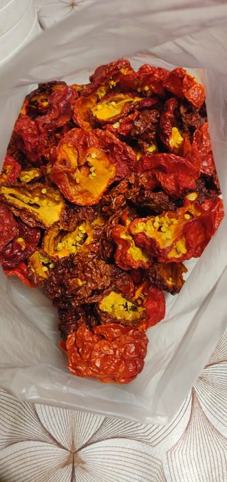 Suszona Carolina Reaper, habanero, apocalypse scorpion chocolate