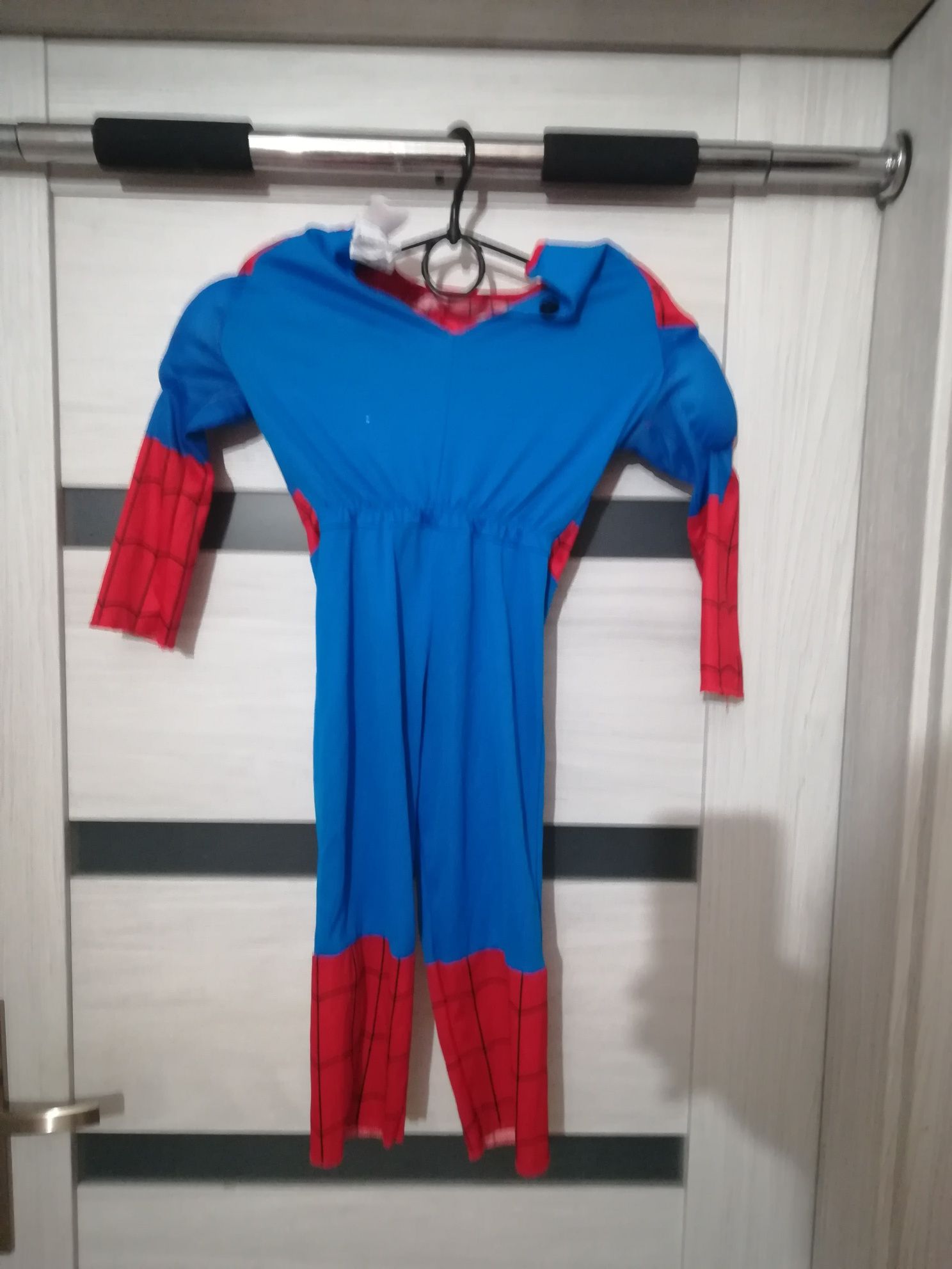 Strój przebranie kostium Spiderman oryginalny Marvel 3-4 lata