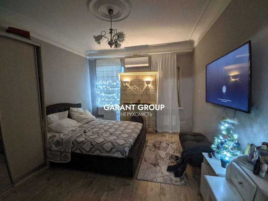 Продається двокімнатна квартира по вигідній ціні