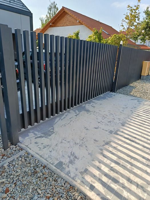 Ogrodzenie grzebieniowe aluminiowe, stalowe