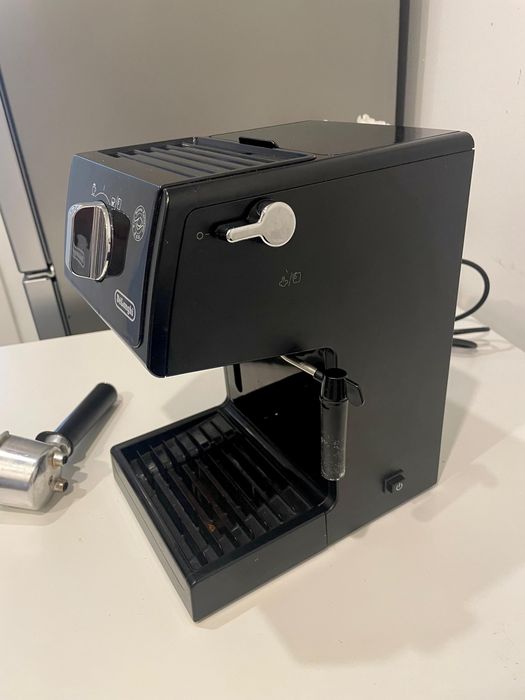 Ekspres kolbowy DE LONGHI ECP 31.21