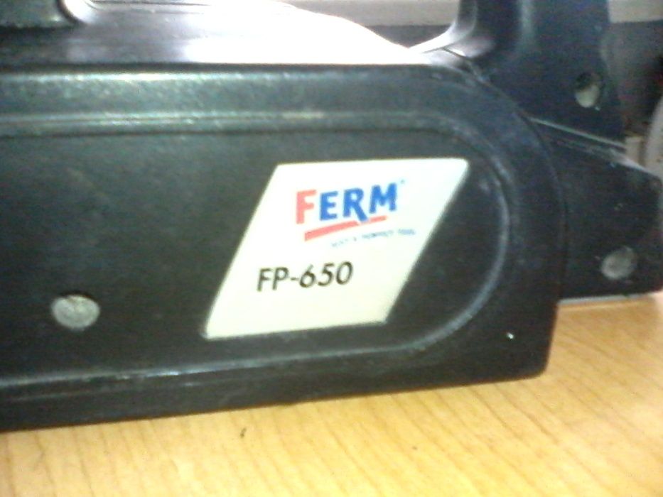 электрорубанок FERM FR-650