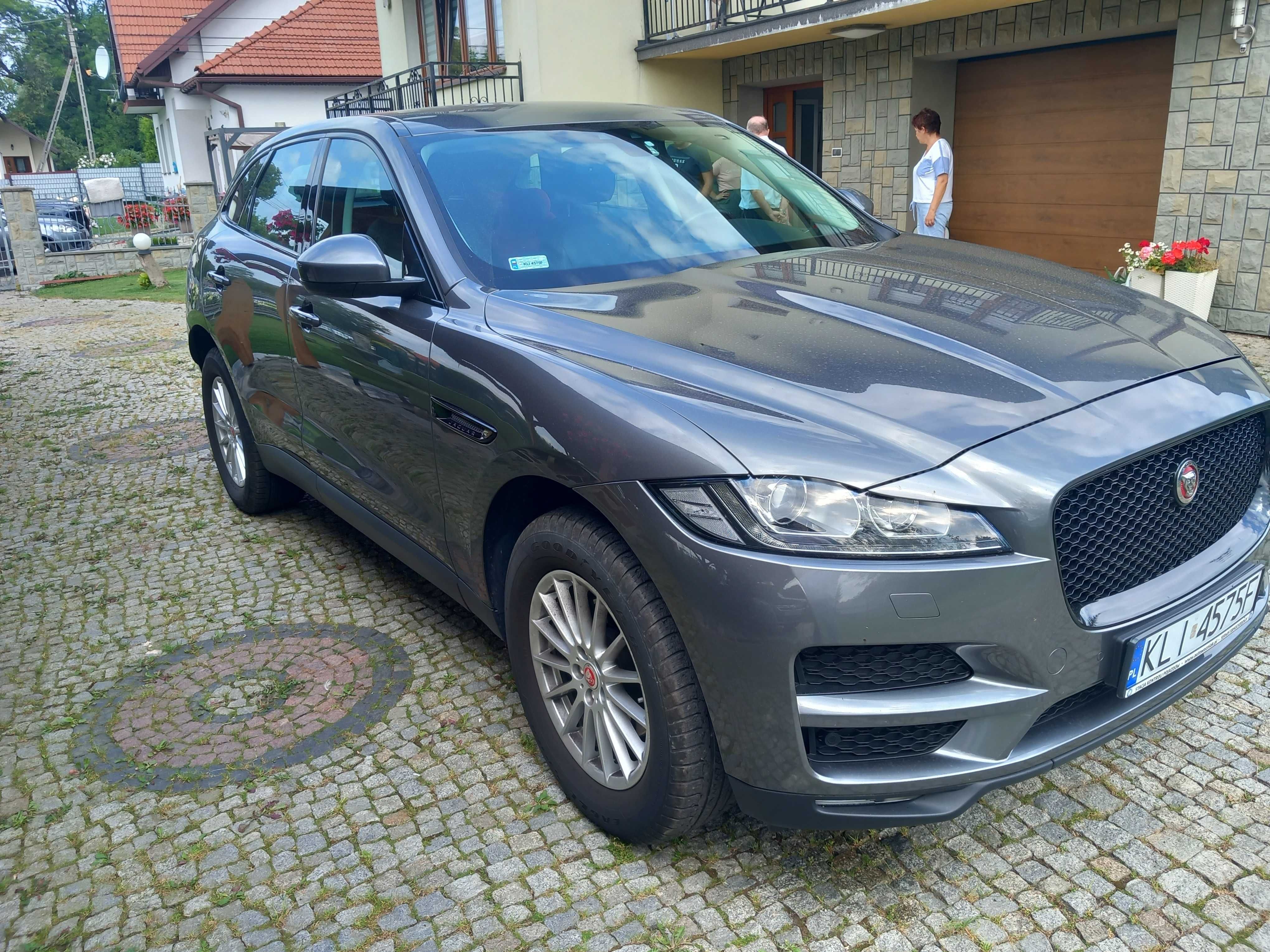 Sprzedam Jaguara F Pace 2.0 180 KM szary metalik 2016r.stan idealny