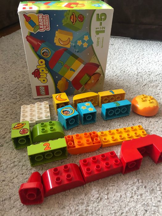 Lego duplo rakieta