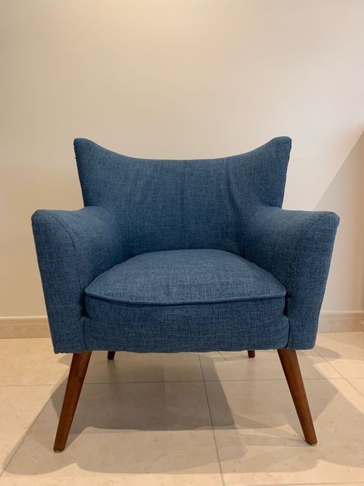 Cadeirão  de cor azul