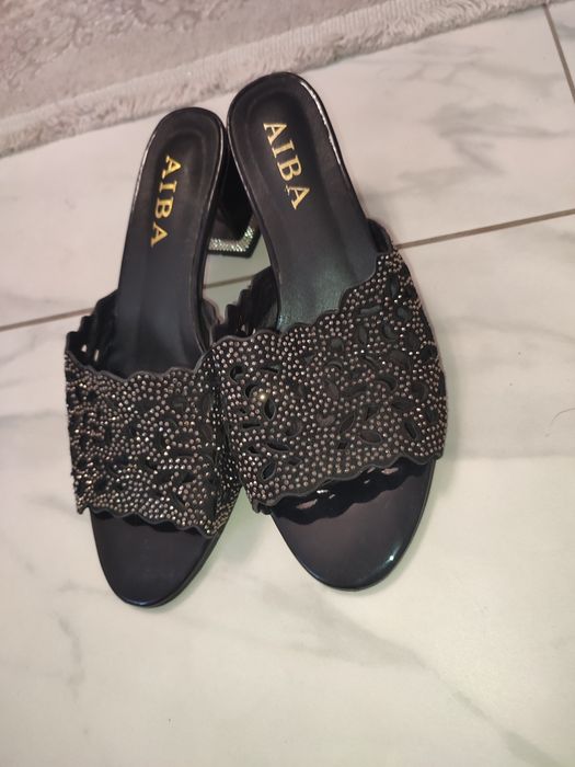 Жіноче    взуття