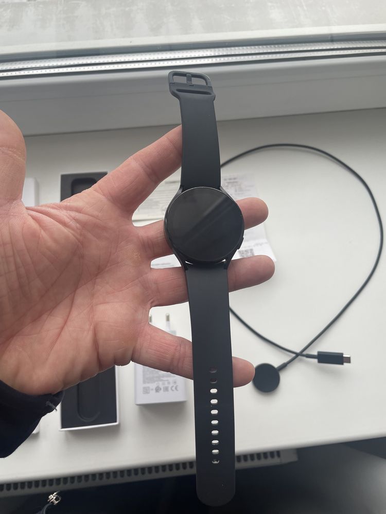 Смарт-часи Samsung Galaxy Watch 5 44mm Graphite (SM-R910NZAASEK)