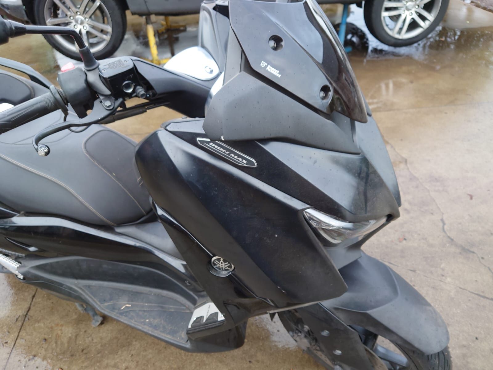 Skuter motocykl yamaha x-max 2019r iron max125