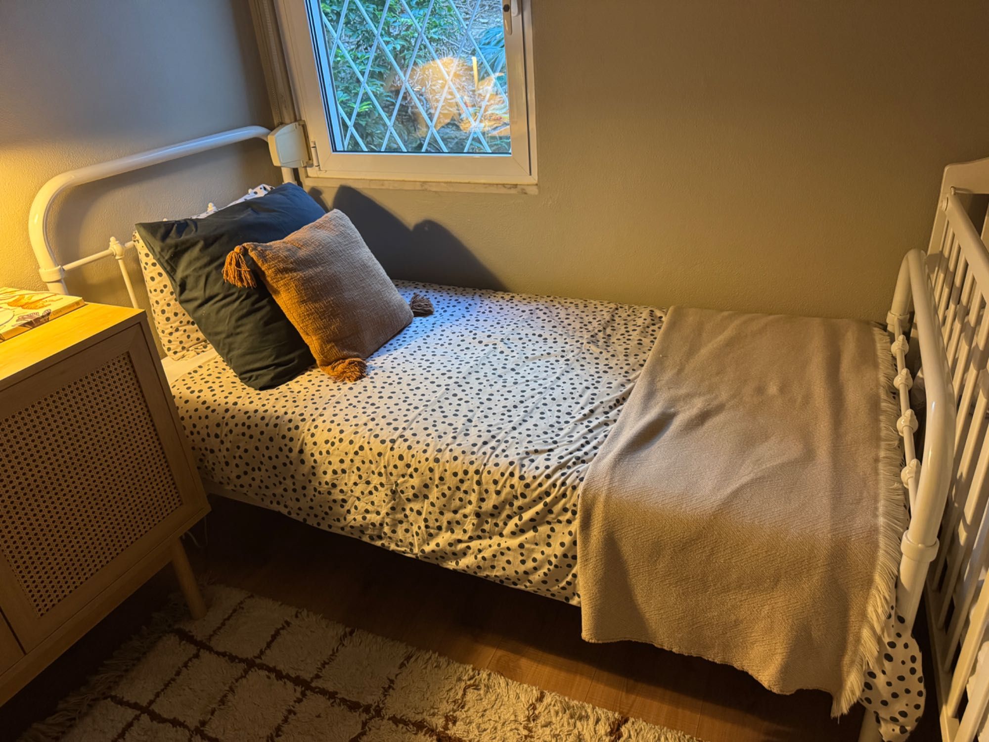 Cama solteiro ferro