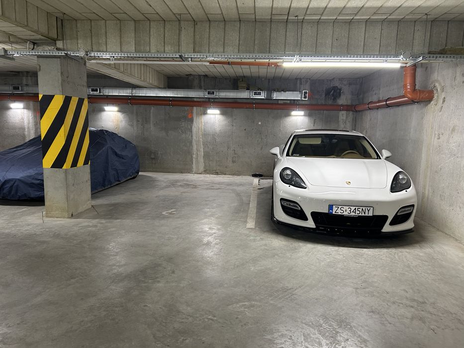 Wynajme miejsca postojowe Osów Chmurna przy Netto