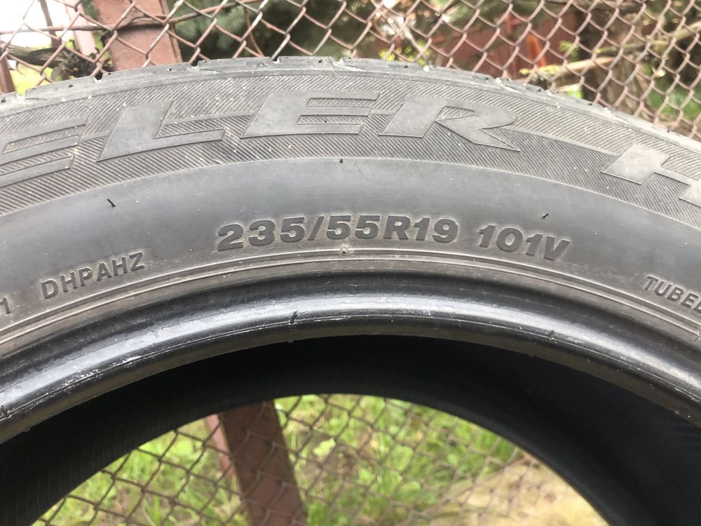 Резина Bridgestone Dueler H/P Sport 235/55 R19 101V