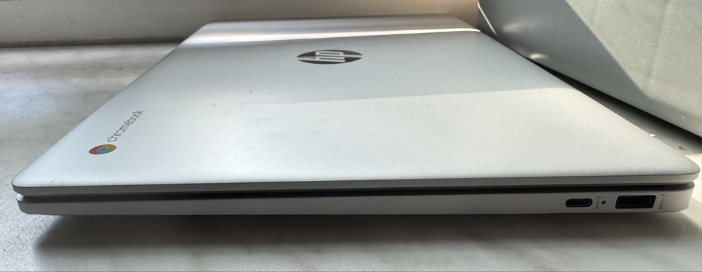Sprzedam nowego HP Chromebook 15 laptopa